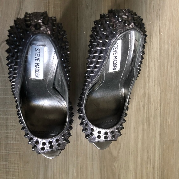 STEVE MADDEN studded pumps - Picture 4 of 4